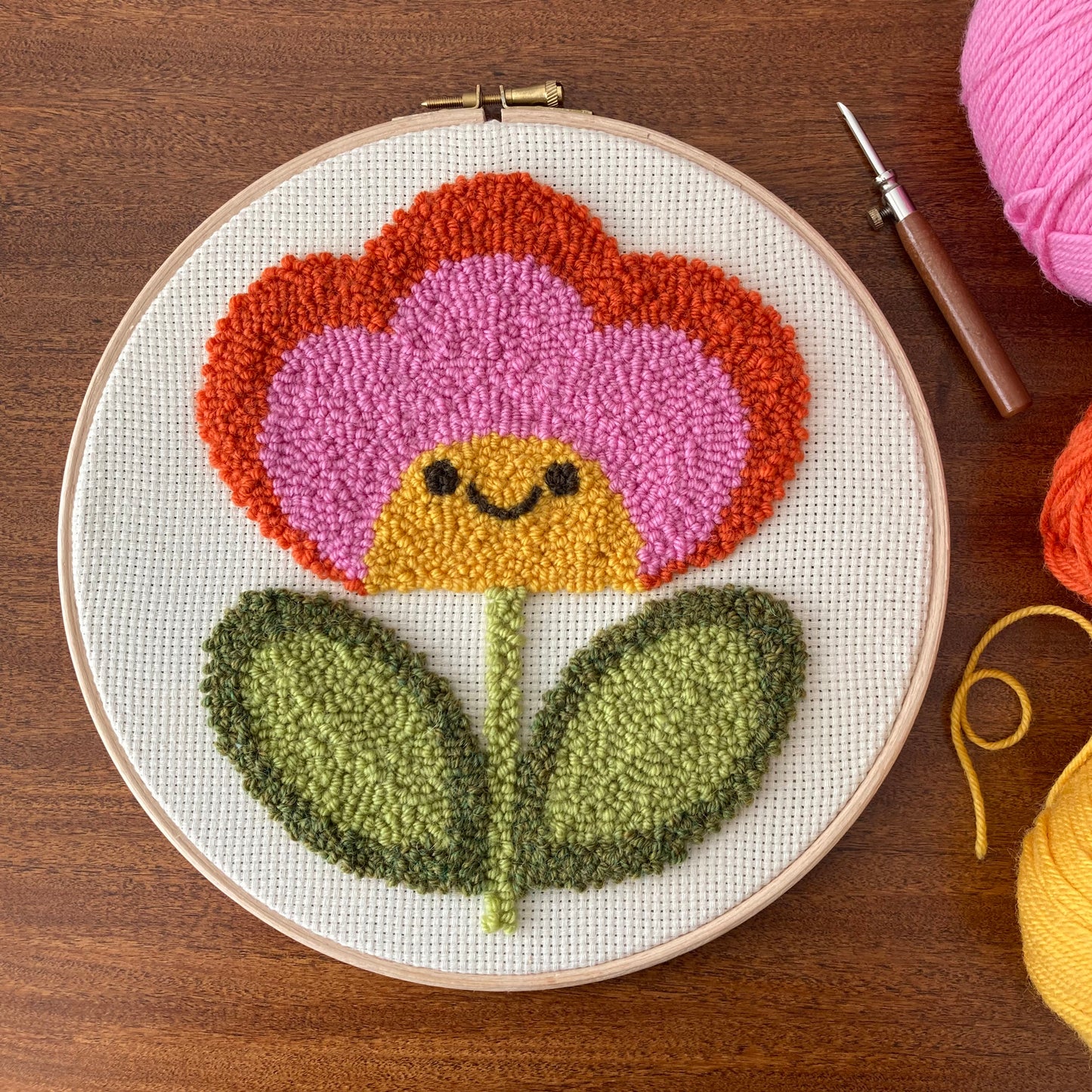 'Just Bloom' Retro Flower Punch Needle Kit