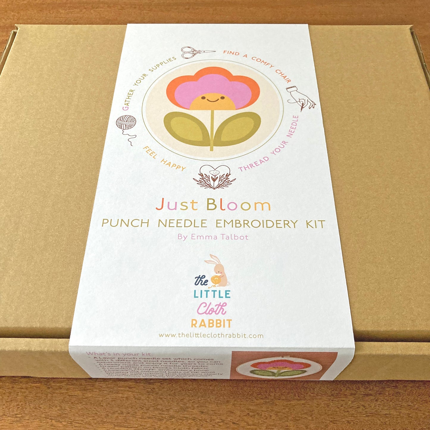 'Just Bloom' Retro Flower Punch Needle Kit